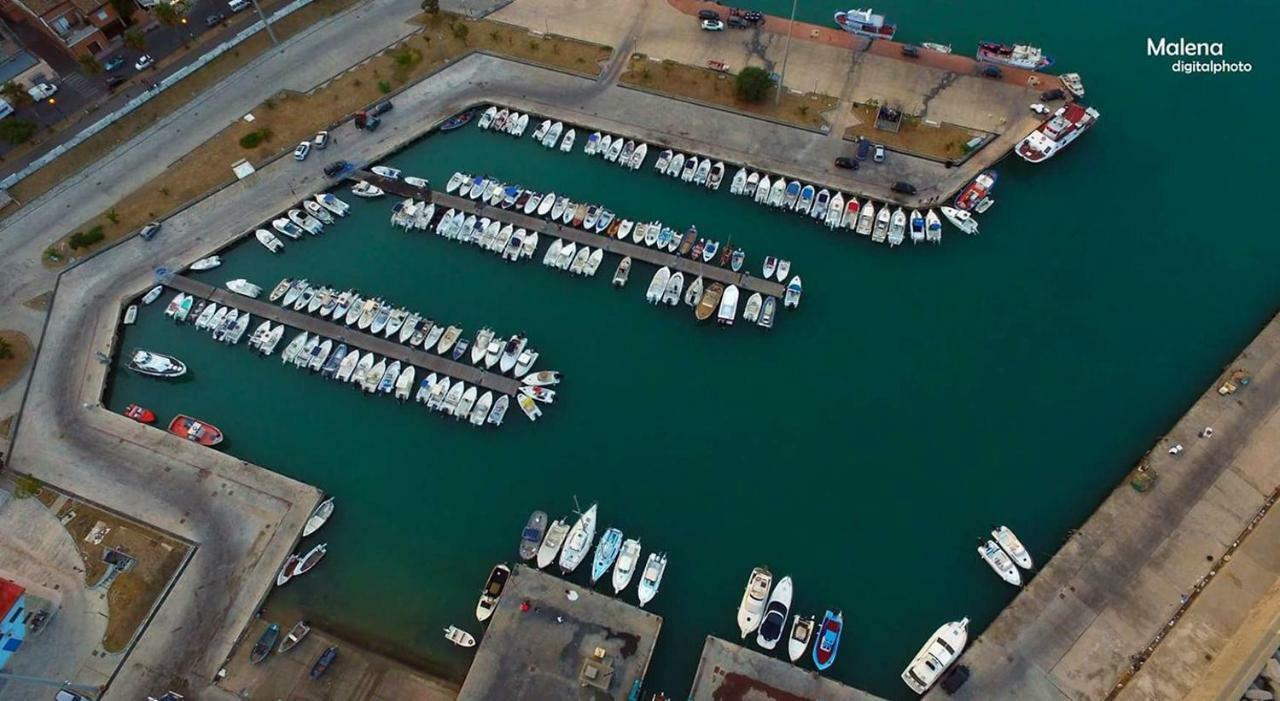 Climatizzato In Centro A 100M Dal Mare Vila Cirò Marina Exterior foto